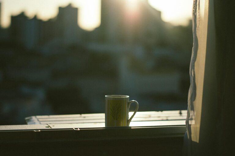 Simple Ways to Make Mornings More Mindful for a Better Day